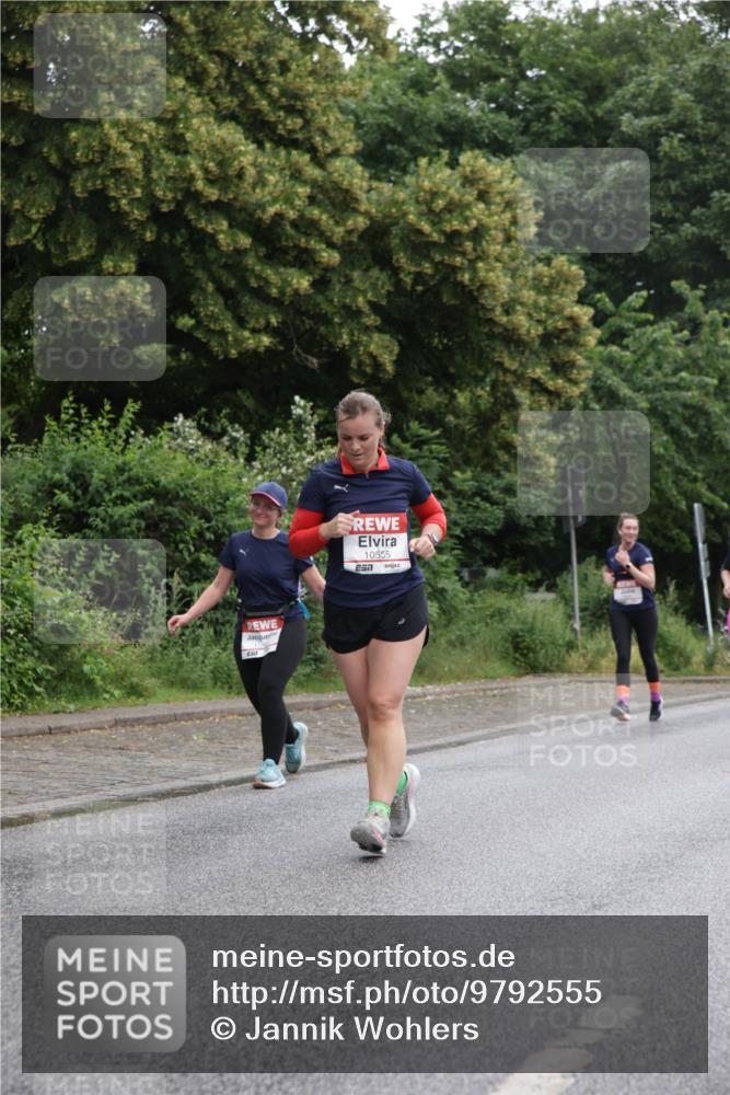 14.06.2026 - REWE Women's Run Jannik Wohlers http://msf.ph/oto/9792555 14.06.2026 10:07:29 Laufen 10555, 7 meine-sportfotos.de