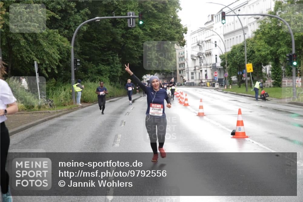 14.06.2026 - REWE Women's Run Jannik Wohlers http://msf.ph/oto/9792556 14.06.2026 09:51:23 Laufen 01 meine-sportfotos.de