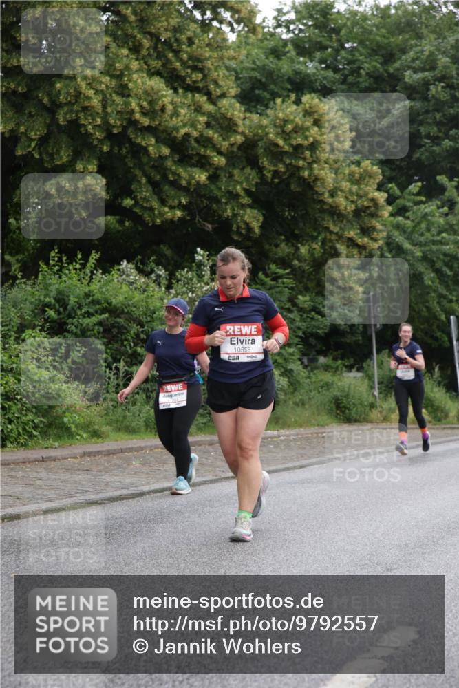 14.06.2026 - REWE Women's Run Jannik Wohlers http://msf.ph/oto/9792557 14.06.2026 10:07:29 Laufen 10555 meine-sportfotos.de