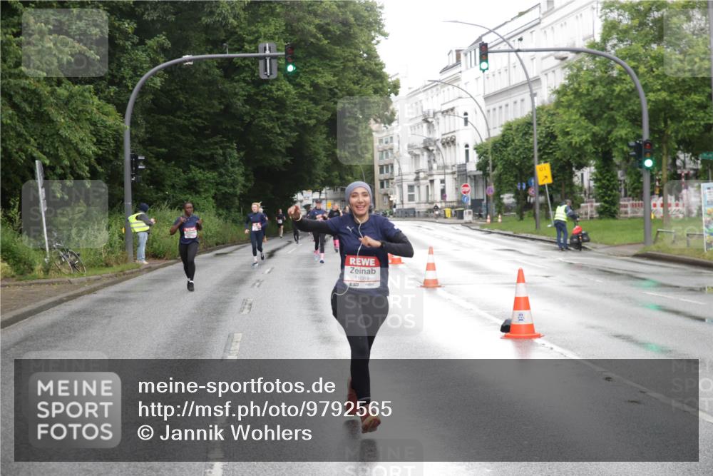 14.06.2026 - REWE Women's Run Jannik Wohlers http://msf.ph/oto/9792565 14.06.2026 09:51:24 Laufen 11089, 01 meine-sportfotos.de
