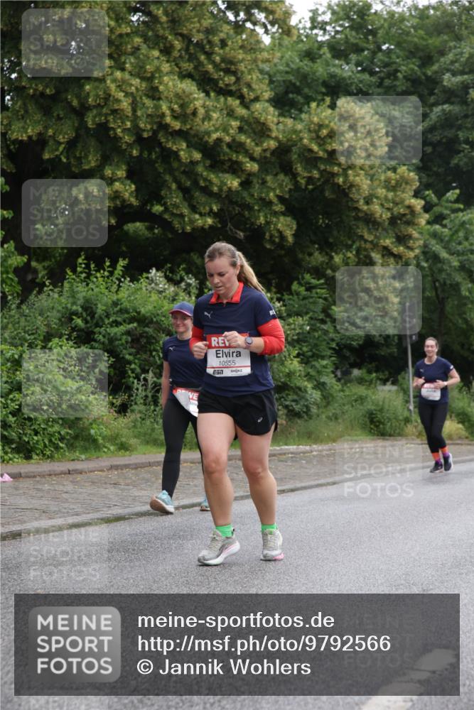 14.06.2026 - REWE Women's Run Jannik Wohlers http://msf.ph/oto/9792566 14.06.2026 10:07:29 Laufen 10555 meine-sportfotos.de