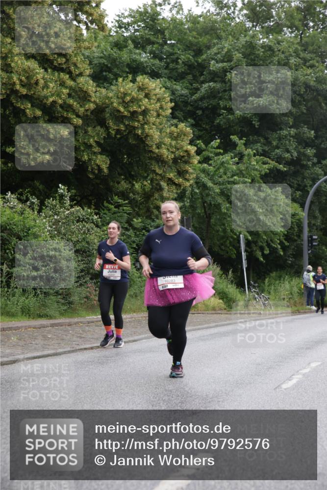 14.06.2026 - REWE Women's Run Jannik Wohlers http://msf.ph/oto/9792576 14.06.2026 10:07:31 Laufen 10283 meine-sportfotos.de