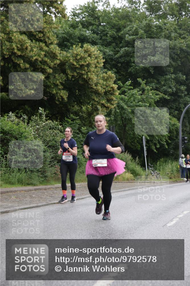 14.06.2026 - REWE Women's Run Jannik Wohlers http://msf.ph/oto/9792578 14.06.2026 10:07:31 Laufen 10283, 7 meine-sportfotos.de