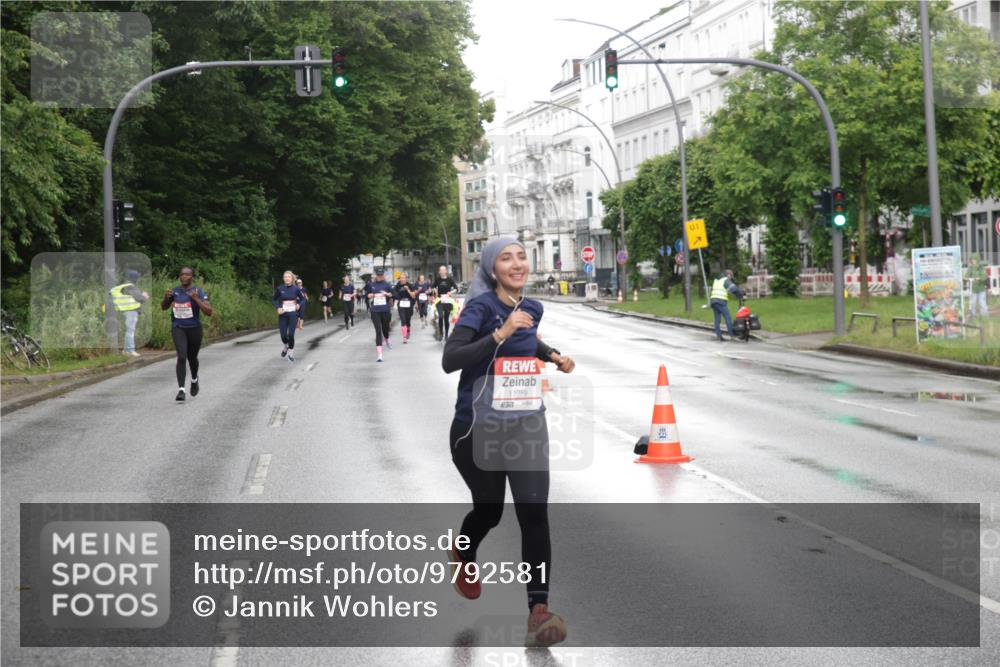 14.06.2026 - REWE Women's Run Jannik Wohlers http://msf.ph/oto/9792581 14.06.2026 09:51:24 Laufen 11089, 01 meine-sportfotos.de