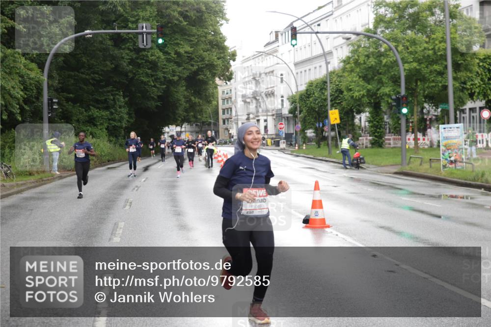 14.06.2026 - REWE Women's Run Jannik Wohlers http://msf.ph/oto/9792585 14.06.2026 09:51:24 Laufen 11089, 01 meine-sportfotos.de