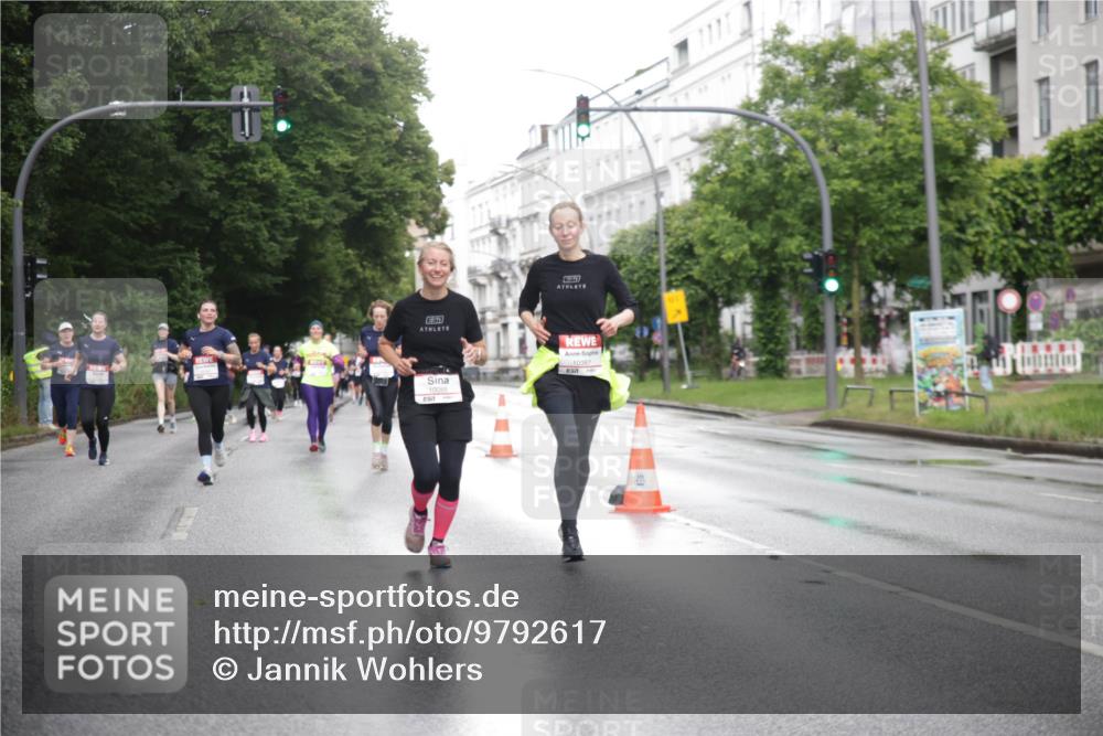 14.06.2026 - REWE Women's Run Jannik Wohlers http://msf.ph/oto/9792617 14.06.2026 09:51:35 Laufen 10387 meine-sportfotos.de