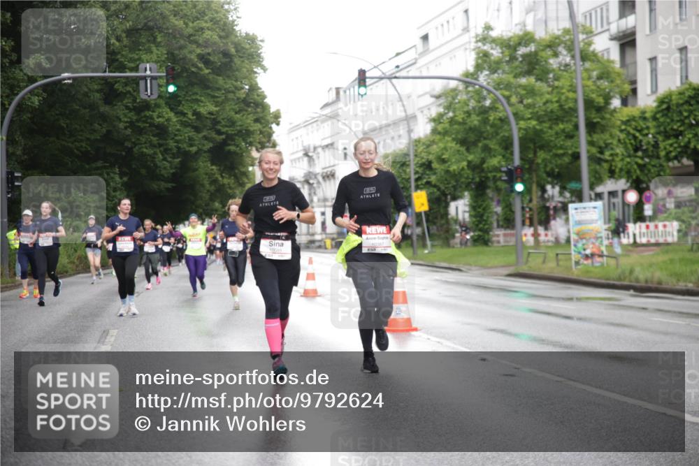 14.06.2026 - REWE Women's Run Jannik Wohlers http://msf.ph/oto/9792624 14.06.2026 09:51:35 Laufen 77, 10089, 10387, 57 meine-sportfotos.de