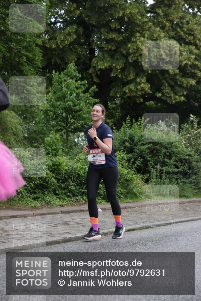 14.06.2026 - REWE Women's Run Jannik Wohlers http://msf.ph/oto/9792631 14.06.2026 10:07:33 Laufen 10241 meine-sportfotos.de