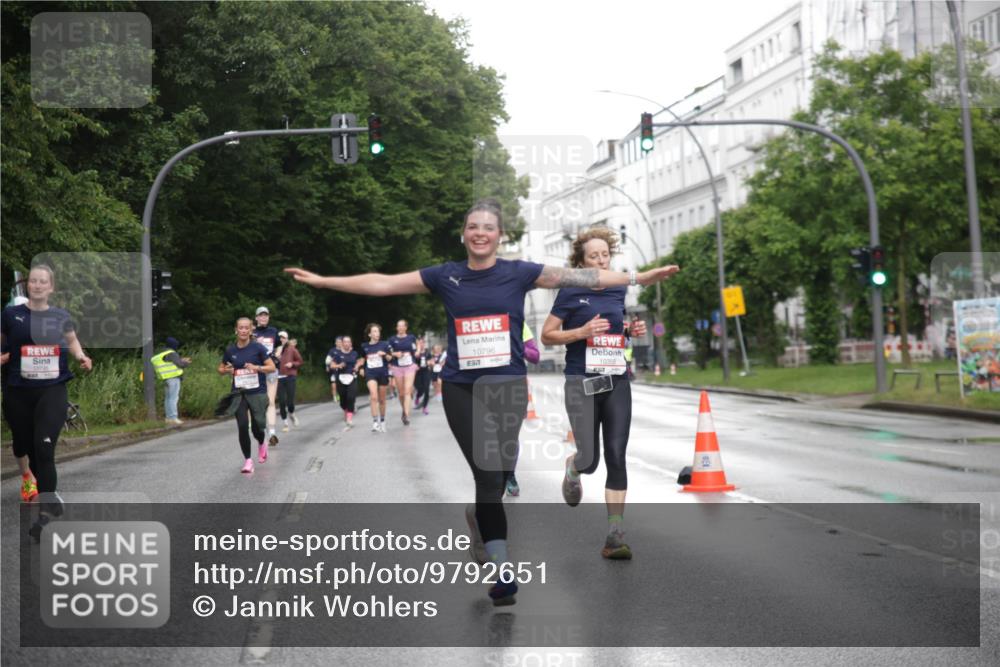 14.06.2026 - REWE Women's Run Jannik Wohlers http://msf.ph/oto/9792651 14.06.2026 09:51:38 Laufen 10796, 57, 10358 meine-sportfotos.de