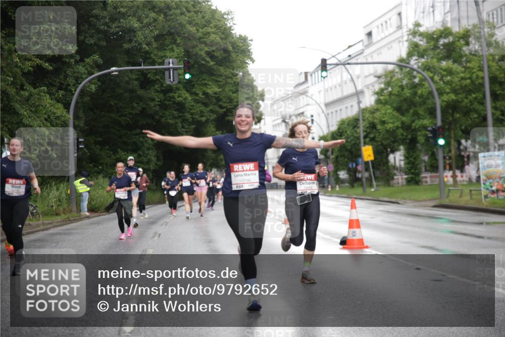 14.06.2026 - REWE Women's Run Jannik Wohlers http://msf.ph/oto/9792652 14.06.2026 09:51:38 Laufen 10796, 577, 10358 meine-sportfotos.de