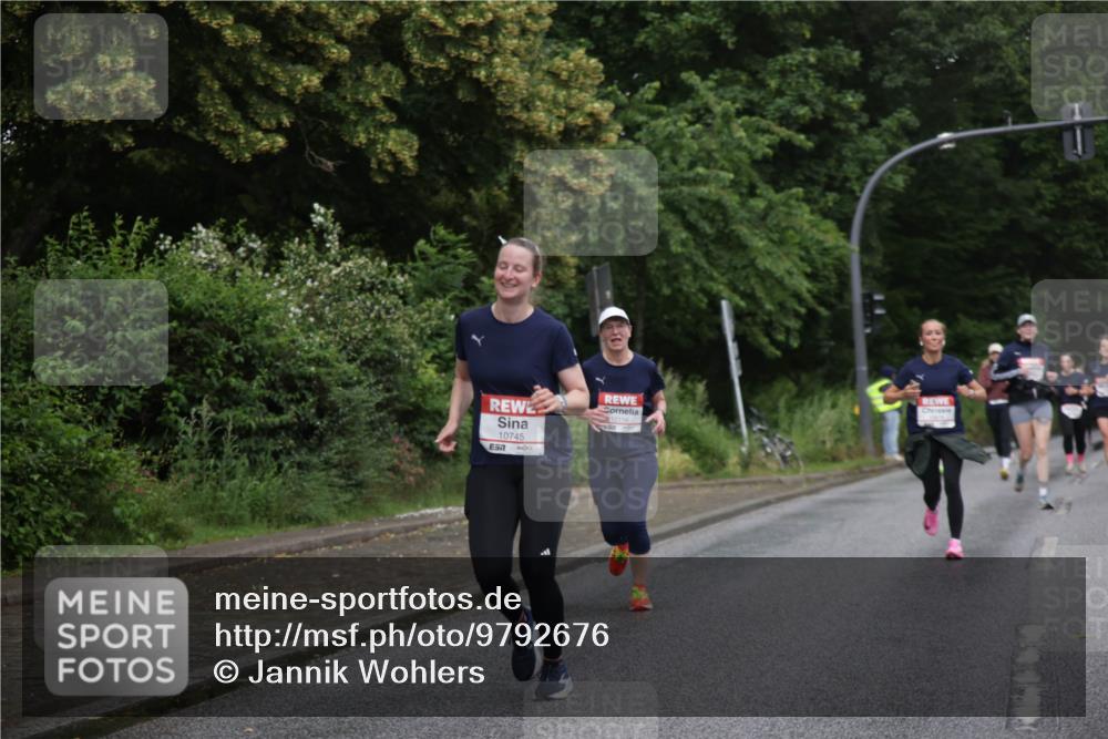 14.06.2026 - REWE Women's Run Jannik Wohlers http://msf.ph/oto/9792676 14.06.2026 09:51:40 Laufen 10745, 57 meine-sportfotos.de