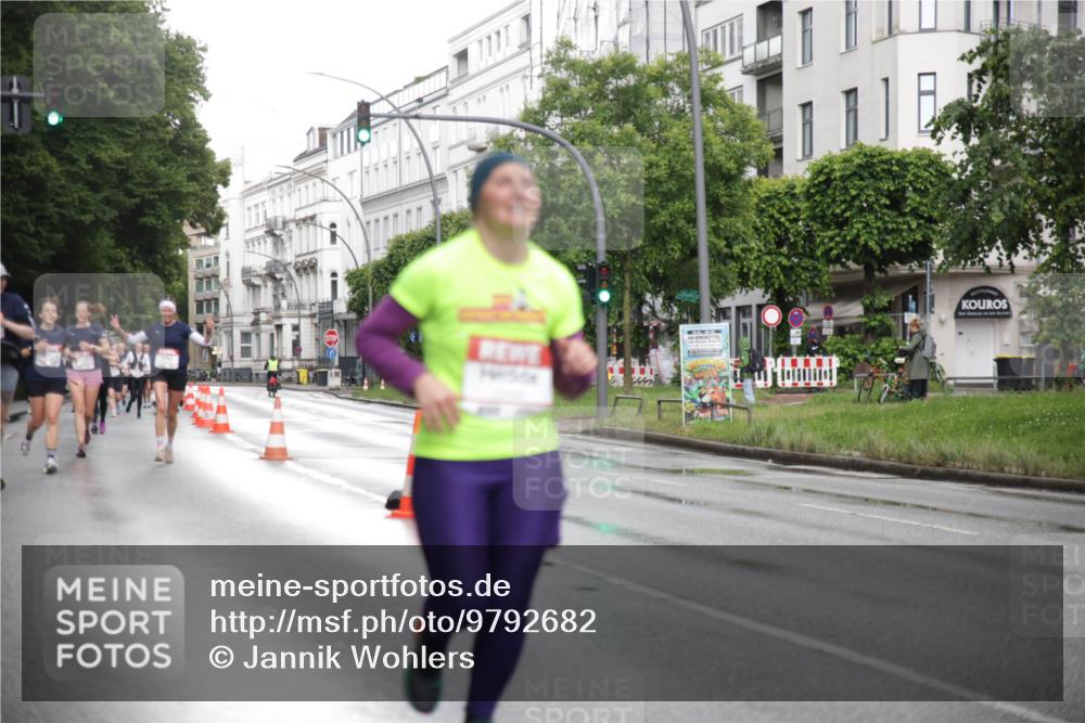 14.06.2026 - REWE Women's Run Jannik Wohlers http://msf.ph/oto/9792682 14.06.2026 09:51:41 Laufen  meine-sportfotos.de