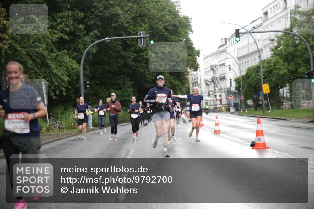 14.06.2026 - REWE Women's Run Jannik Wohlers http://msf.ph/oto/9792700 14.06.2026 09:51:42 Laufen 10874 meine-sportfotos.de