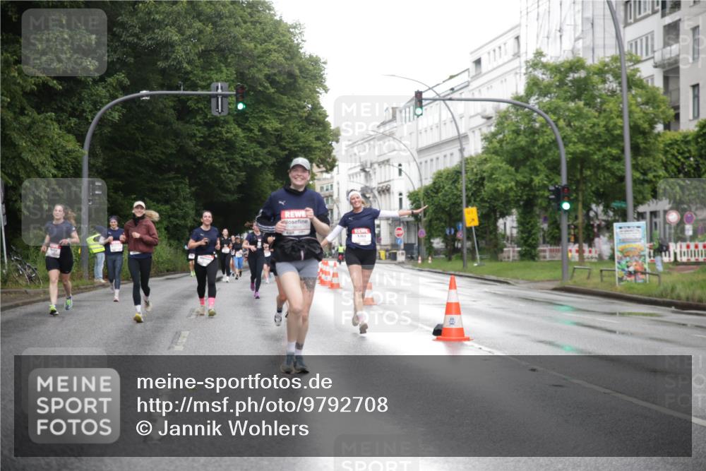 14.06.2026 - REWE Women's Run Jannik Wohlers http://msf.ph/oto/9792708 14.06.2026 09:51:43 Laufen  meine-sportfotos.de