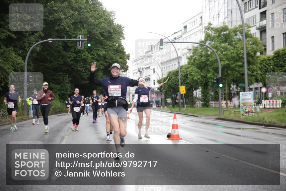 14.06.2026 - REWE Women's Run Jannik Wohlers http://msf.ph/oto/9792717 14.06.2026 09:51:43 Laufen  meine-sportfotos.de
