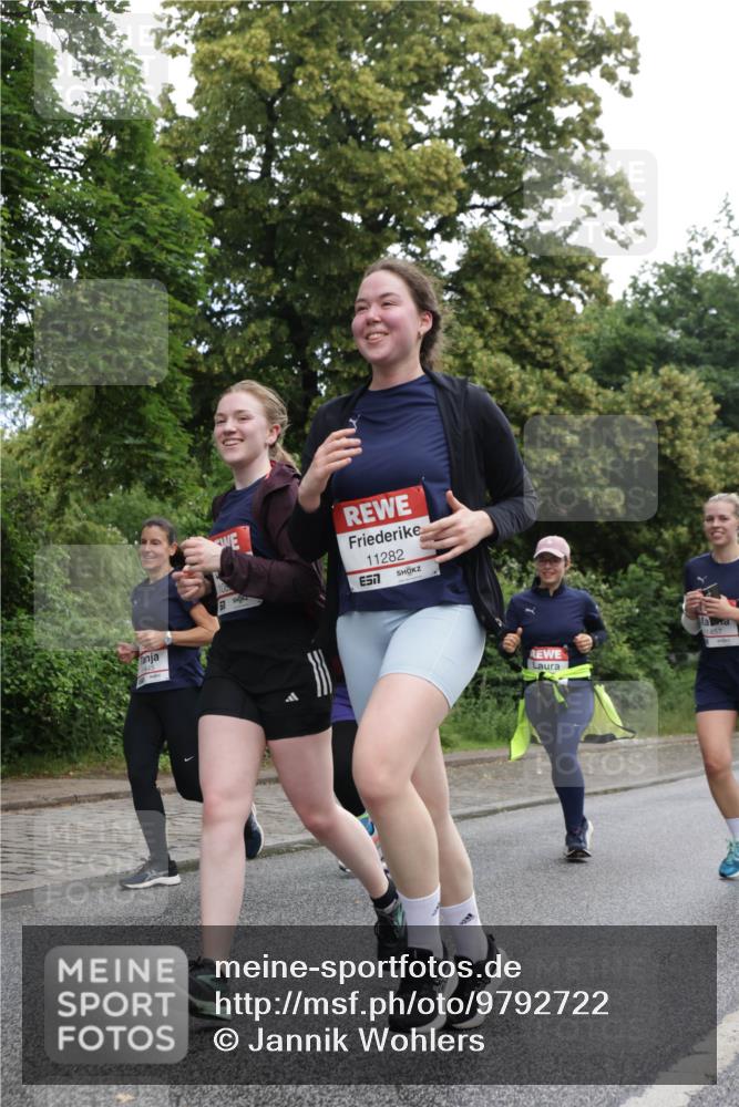 14.06.2026 - REWE Women's Run Jannik Wohlers http://msf.ph/oto/9792722 14.06.2026 10:07:42 Laufen 11282, 7, 1457 meine-sportfotos.de