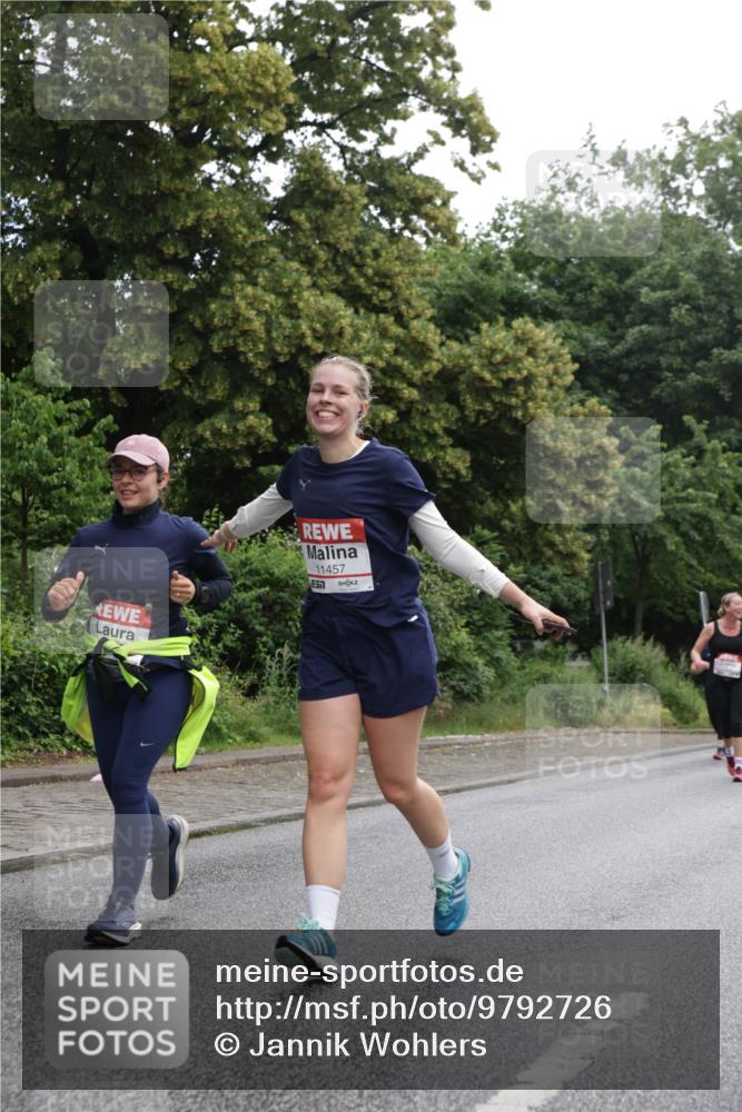14.06.2026 - REWE Women's Run Jannik Wohlers http://msf.ph/oto/9792726 14.06.2026 10:07:43 Laufen 11457 meine-sportfotos.de