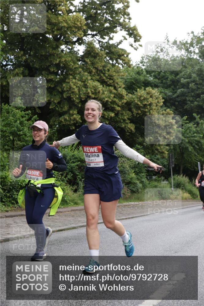 14.06.2026 - REWE Women's Run Jannik Wohlers http://msf.ph/oto/9792728 14.06.2026 10:07:43 Laufen 11457 meine-sportfotos.de