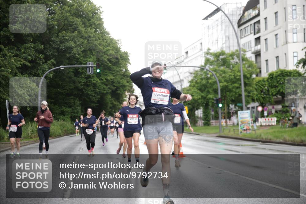 14.06.2026 - REWE Women's Run Jannik Wohlers http://msf.ph/oto/9792734 14.06.2026 09:51:44 Laufen 10600, 657 meine-sportfotos.de