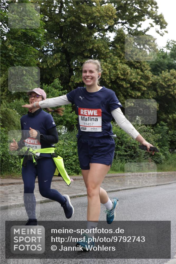 14.06.2026 - REWE Women's Run Jannik Wohlers http://msf.ph/oto/9792743 14.06.2026 10:07:44 Laufen 11457, 7 meine-sportfotos.de