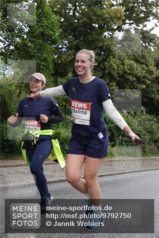14.06.2026 - REWE Women's Run Jannik Wohlers http://msf.ph/oto/9792750 14.06.2026 10:07:44 Laufen 11457 meine-sportfotos.de