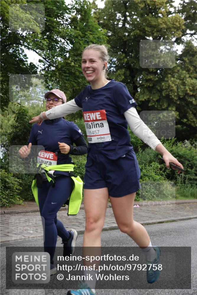 14.06.2026 - REWE Women's Run Jannik Wohlers http://msf.ph/oto/9792758 14.06.2026 10:07:44 Laufen 11457, 657 meine-sportfotos.de