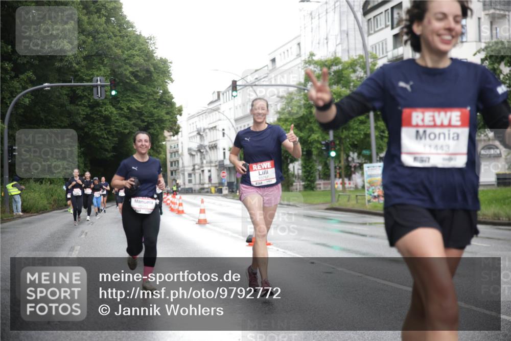 14.06.2026 - REWE Women's Run Jannik Wohlers http://msf.ph/oto/9792772 14.06.2026 09:51:47 Laufen 10122, 10757, 11443 meine-sportfotos.de