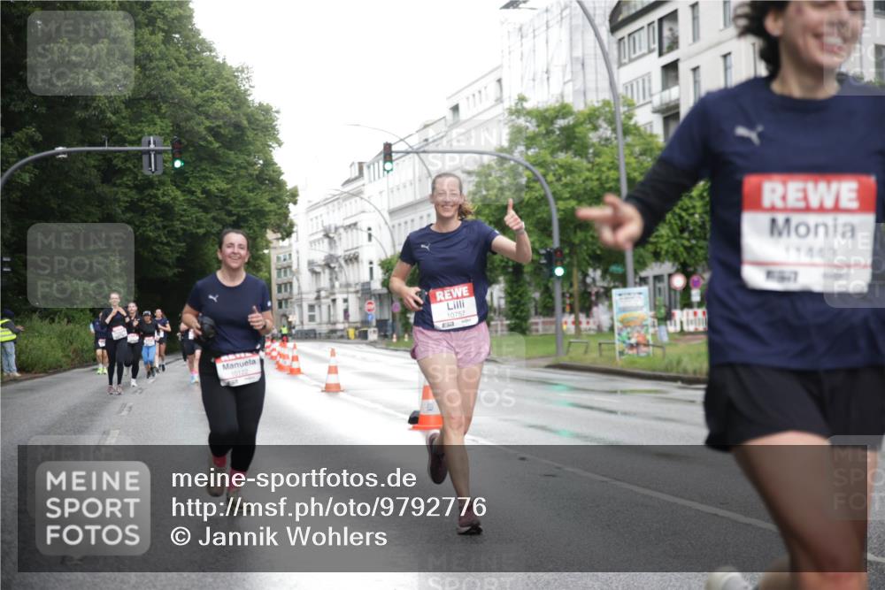 14.06.2026 - REWE Women's Run Jannik Wohlers http://msf.ph/oto/9792776 14.06.2026 09:51:47 Laufen 10122, 10757, 11443 meine-sportfotos.de