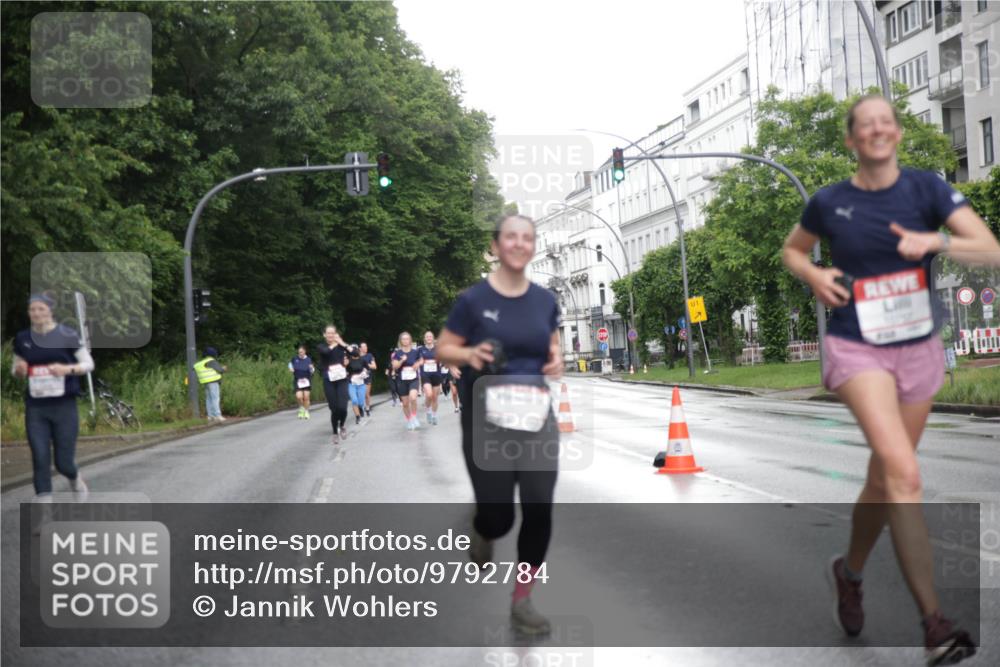 14.06.2026 - REWE Women's Run Jannik Wohlers http://msf.ph/oto/9792784 14.06.2026 09:51:47 Laufen 01 meine-sportfotos.de