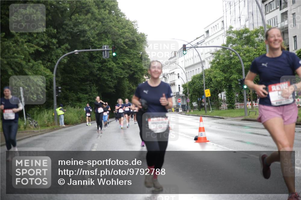 14.06.2026 - REWE Women's Run Jannik Wohlers http://msf.ph/oto/9792788 14.06.2026 09:51:47 Laufen 01 meine-sportfotos.de