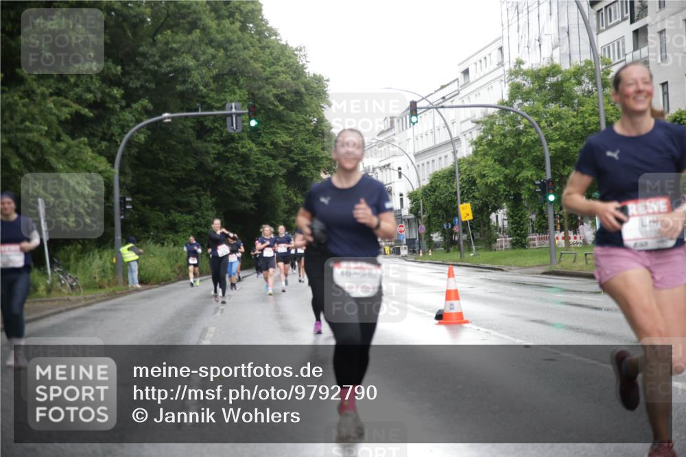 14.06.2026 - REWE Women's Run Jannik Wohlers http://msf.ph/oto/9792790 14.06.2026 09:51:48 Laufen 01 meine-sportfotos.de