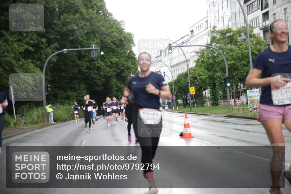 14.06.2026 - REWE Women's Run Jannik Wohlers http://msf.ph/oto/9792794 14.06.2026 09:51:48 Laufen 1, 10757 meine-sportfotos.de