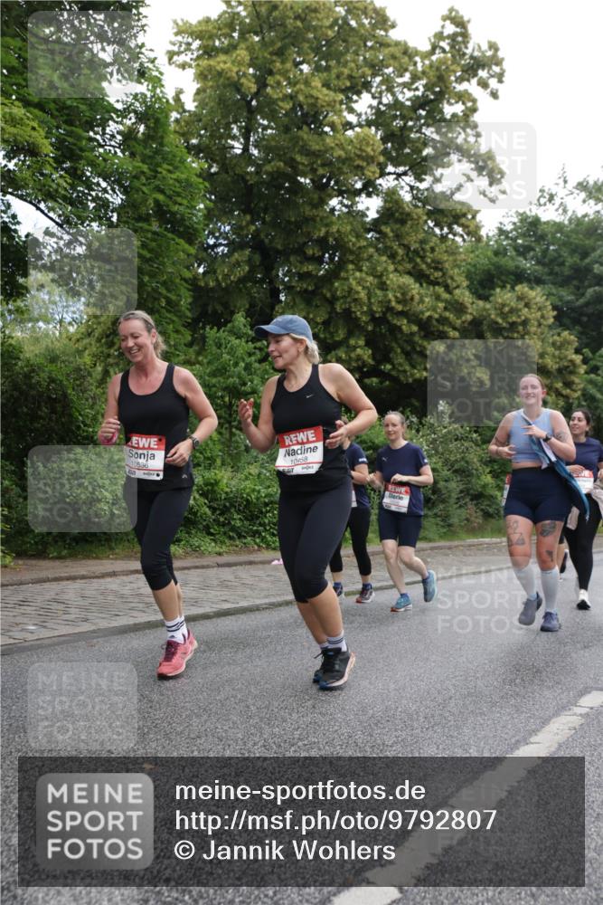 14.06.2026 - REWE Women's Run Jannik Wohlers http://msf.ph/oto/9792807 14.06.2026 10:07:48 Laufen 10536, 77, 1058 meine-sportfotos.de