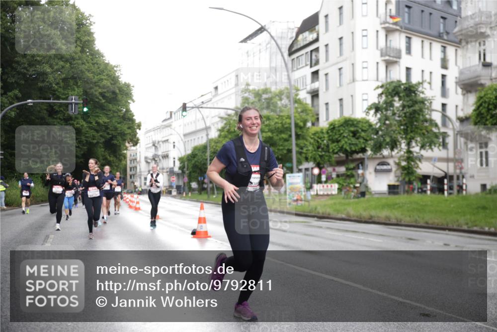 14.06.2026 - REWE Women's Run Jannik Wohlers http://msf.ph/oto/9792811 14.06.2026 09:51:50 Laufen 838 meine-sportfotos.de