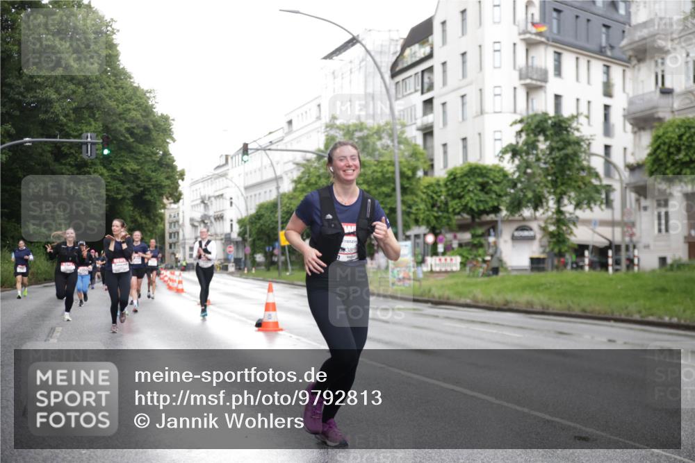 14.06.2026 - REWE Women's Run Jannik Wohlers http://msf.ph/oto/9792813 14.06.2026 09:51:50 Laufen 38 meine-sportfotos.de