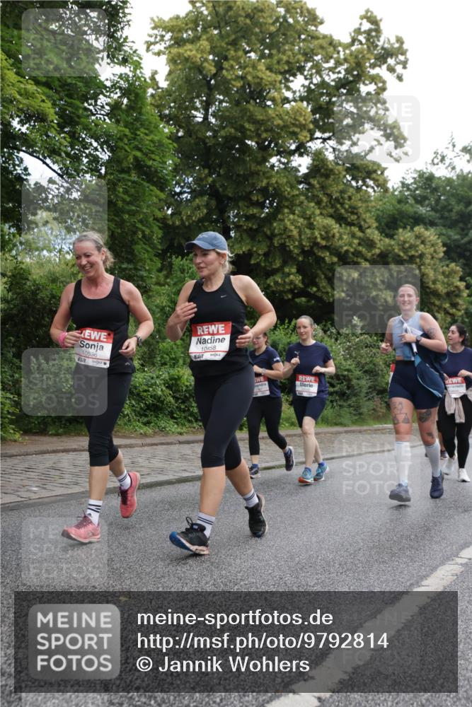14.06.2026 - REWE Women's Run Jannik Wohlers http://msf.ph/oto/9792814 14.06.2026 10:07:48 Laufen 10536, 651, 10, 58, 577 meine-sportfotos.de