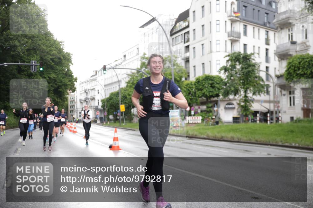 14.06.2026 - REWE Women's Run Jannik Wohlers http://msf.ph/oto/9792817 14.06.2026 09:51:50 Laufen 838 meine-sportfotos.de