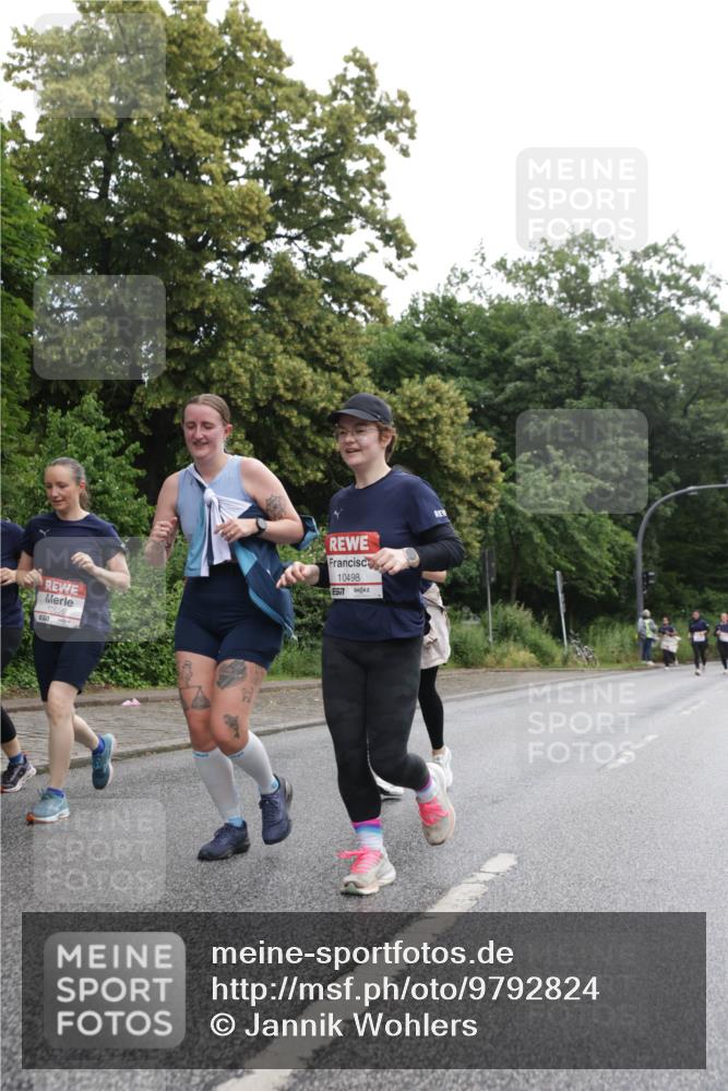 14.06.2026 - REWE Women's Run Jannik Wohlers http://msf.ph/oto/9792824 14.06.2026 10:07:49 Laufen 10695, 577, 10498, 577 meine-sportfotos.de
