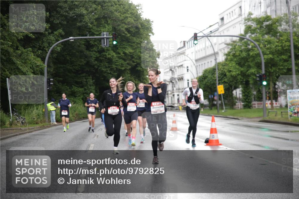 14.06.2026 - REWE Women's Run Jannik Wohlers http://msf.ph/oto/9792825 14.06.2026 09:51:52 Laufen  meine-sportfotos.de