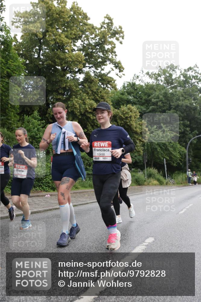 14.06.2026 - REWE Women's Run Jannik Wohlers http://msf.ph/oto/9792828 14.06.2026 10:07:49 Laufen 10695, 10498, 57 meine-sportfotos.de