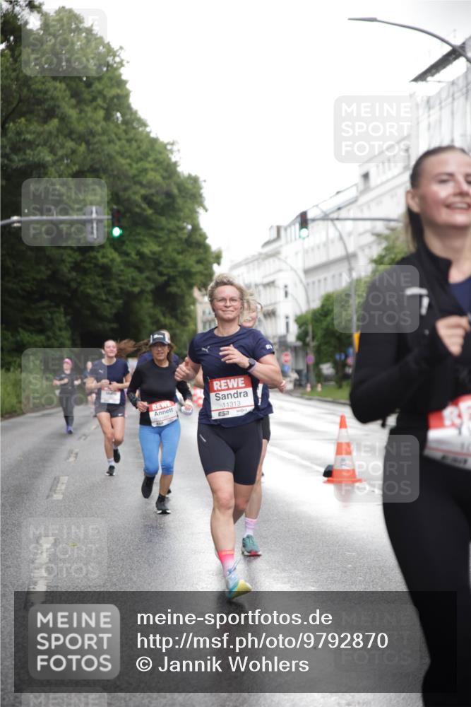 14.06.2026 - REWE Women's Run Jannik Wohlers http://msf.ph/oto/9792870 14.06.2026 09:51:54 Laufen 11313 meine-sportfotos.de
