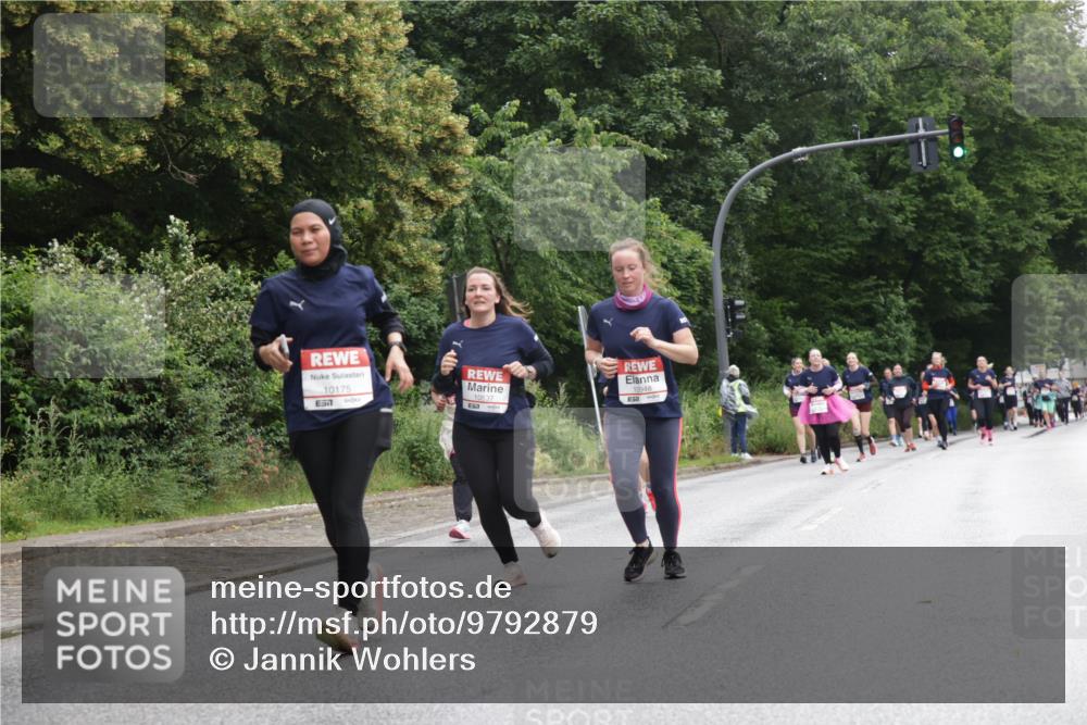 14.06.2026 - REWE Women's Run Jannik Wohlers http://msf.ph/oto/9792879 14.06.2026 10:07:58 Laufen 10175, 57, 10537, 10948 meine-sportfotos.de