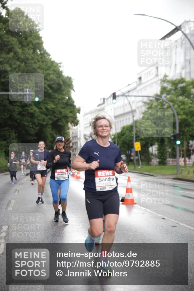 14.06.2026 - REWE Women's Run Jannik Wohlers http://msf.ph/oto/9792885 14.06.2026 09:51:55 Laufen 11491, 11313 meine-sportfotos.de