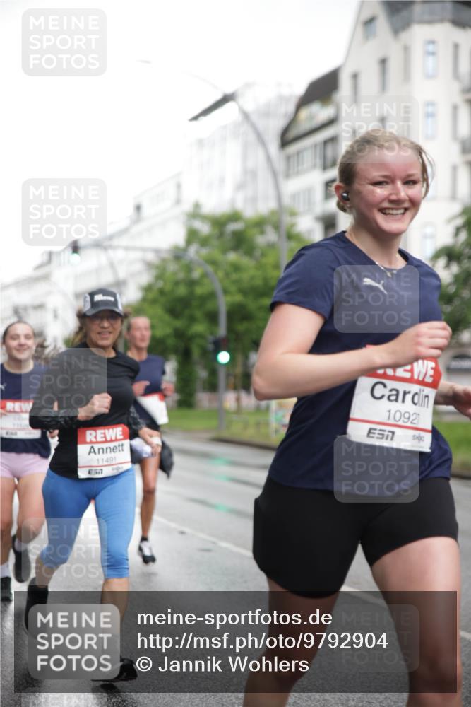 14.06.2026 - REWE Women's Run Jannik Wohlers http://msf.ph/oto/9792904 14.06.2026 09:51:56 Laufen 11491, 57, 10921 meine-sportfotos.de
