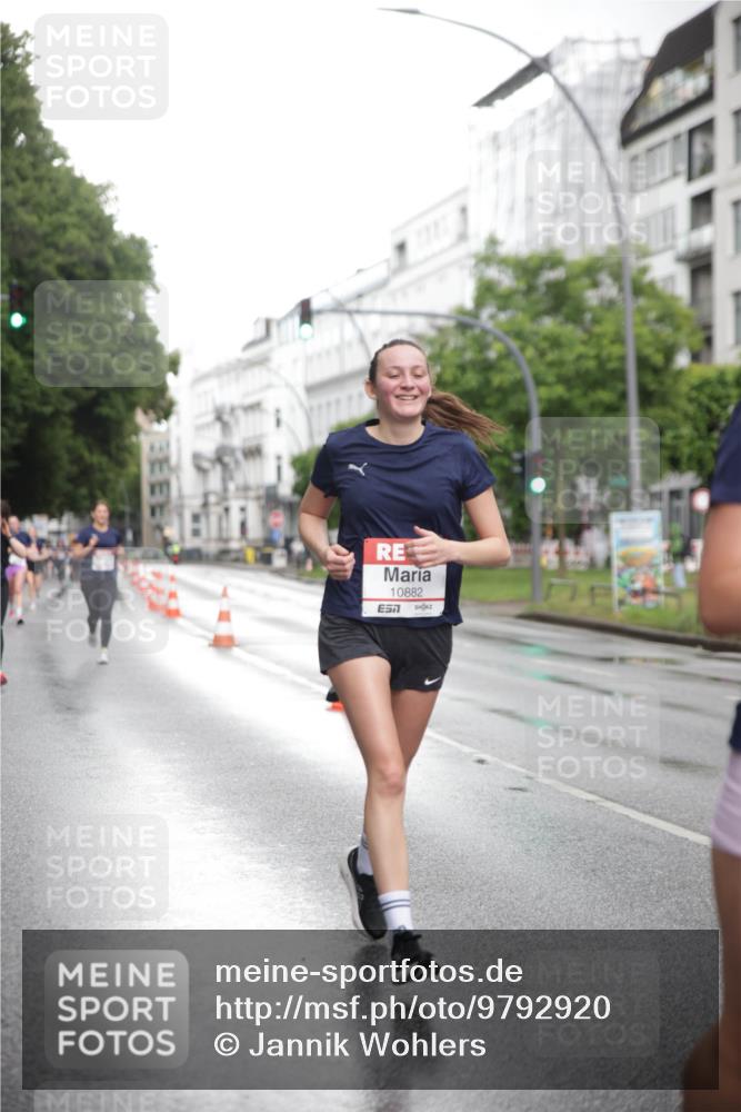 14.06.2026 - REWE Women's Run Jannik Wohlers http://msf.ph/oto/9792920 14.06.2026 09:51:57 Laufen 10882, 7 meine-sportfotos.de