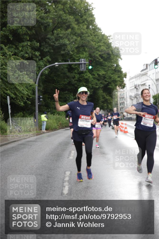 14.06.2026 - REWE Women's Run Jannik Wohlers http://msf.ph/oto/9792953 14.06.2026 09:52:01 Laufen 1000, 10451 meine-sportfotos.de