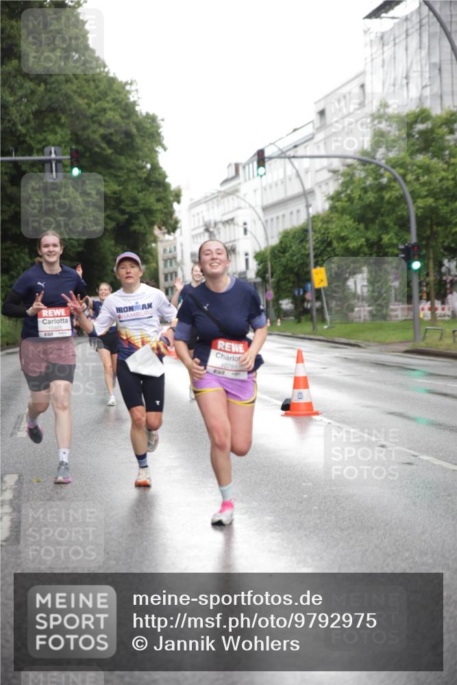 14.06.2026 - REWE Women's Run Jannik Wohlers http://msf.ph/oto/9792975 14.06.2026 09:52:05 Laufen 10465, 7, 10781 meine-sportfotos.de