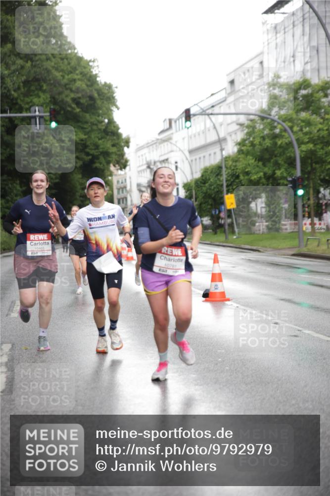 14.06.2026 - REWE Women's Run Jannik Wohlers http://msf.ph/oto/9792979 14.06.2026 09:52:05 Laufen 10465, 57, 10781 meine-sportfotos.de
