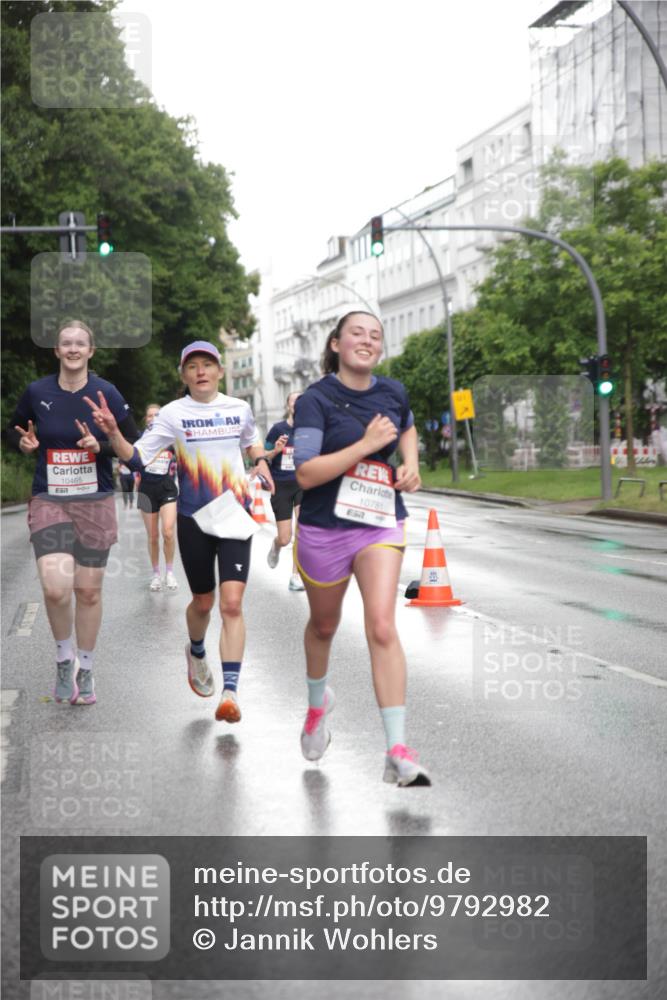 14.06.2026 - REWE Women's Run Jannik Wohlers http://msf.ph/oto/9792982 14.06.2026 09:52:05 Laufen 10465, 57, 10781 meine-sportfotos.de