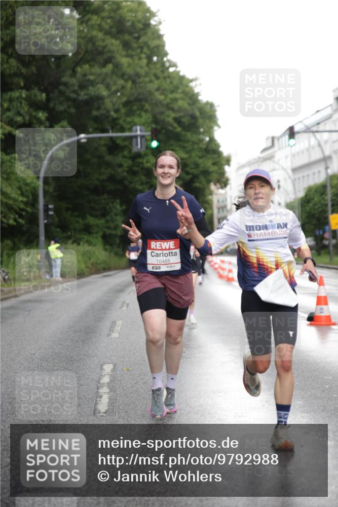 14.06.2026 - REWE Women's Run Jannik Wohlers http://msf.ph/oto/9792988 14.06.2026 09:52:06 Laufen 10465 meine-sportfotos.de